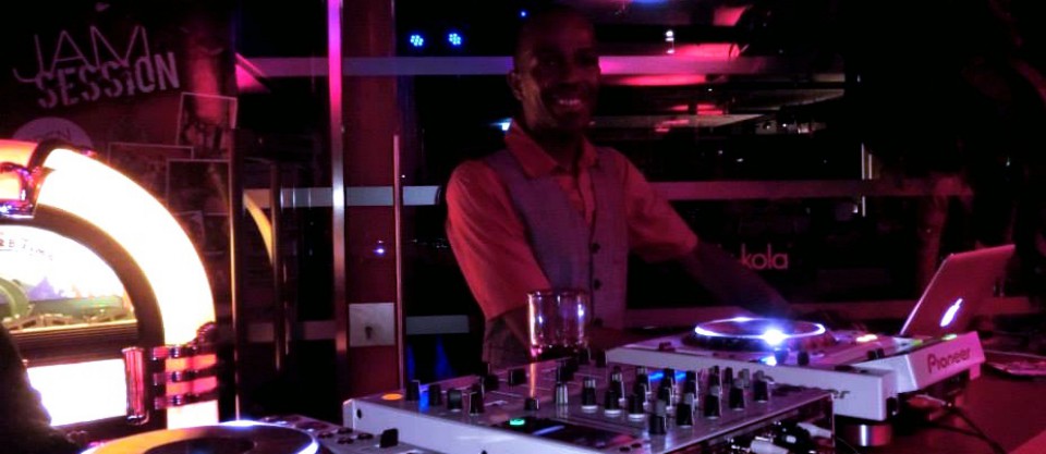 DJ für Hochzeiten. Geburtstagen, private feiern